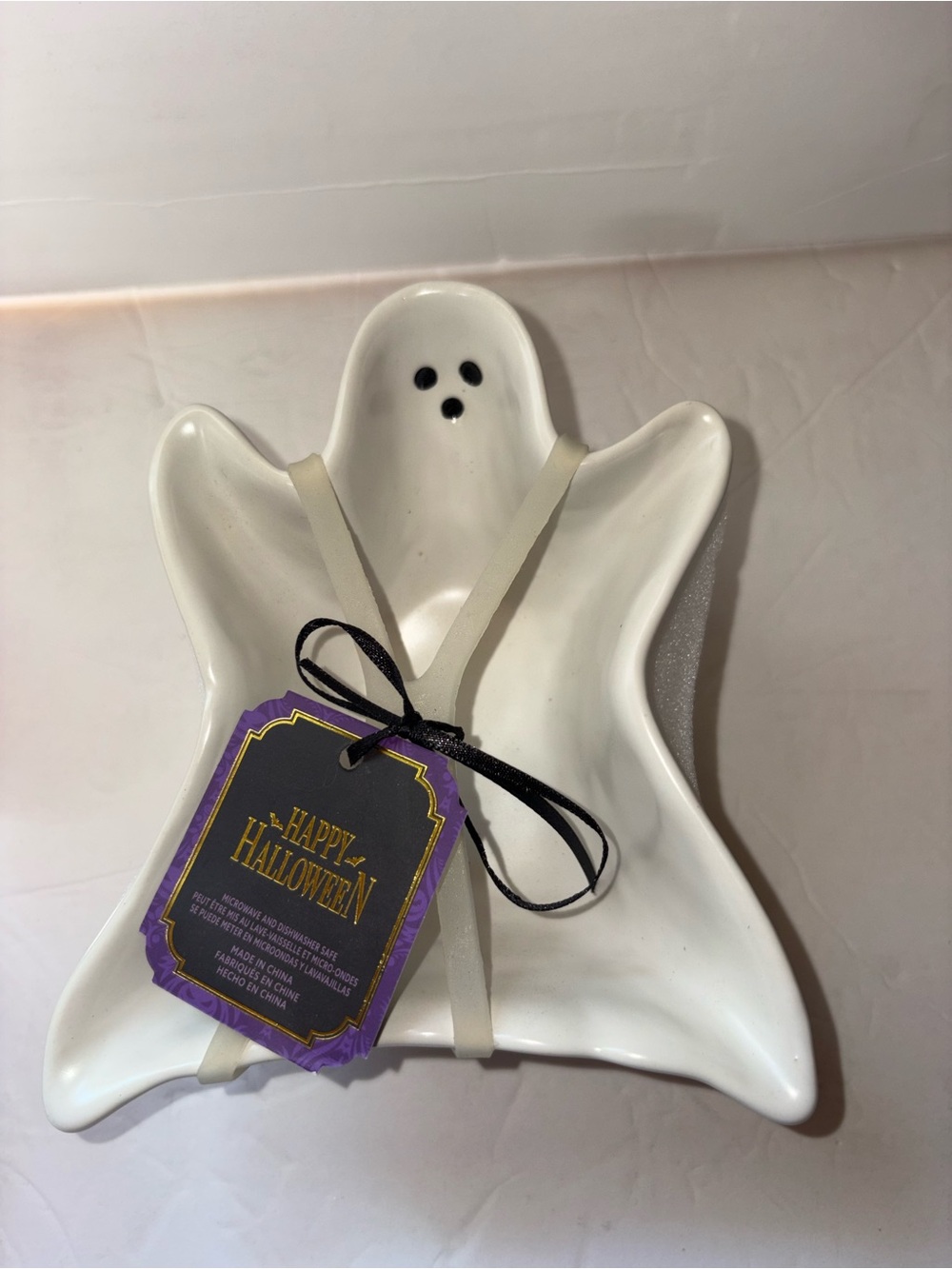 NWT - 2pc White Ceramic Ghost Bowls